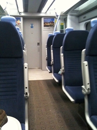 © Robert Rotifer Hi Speed train leer